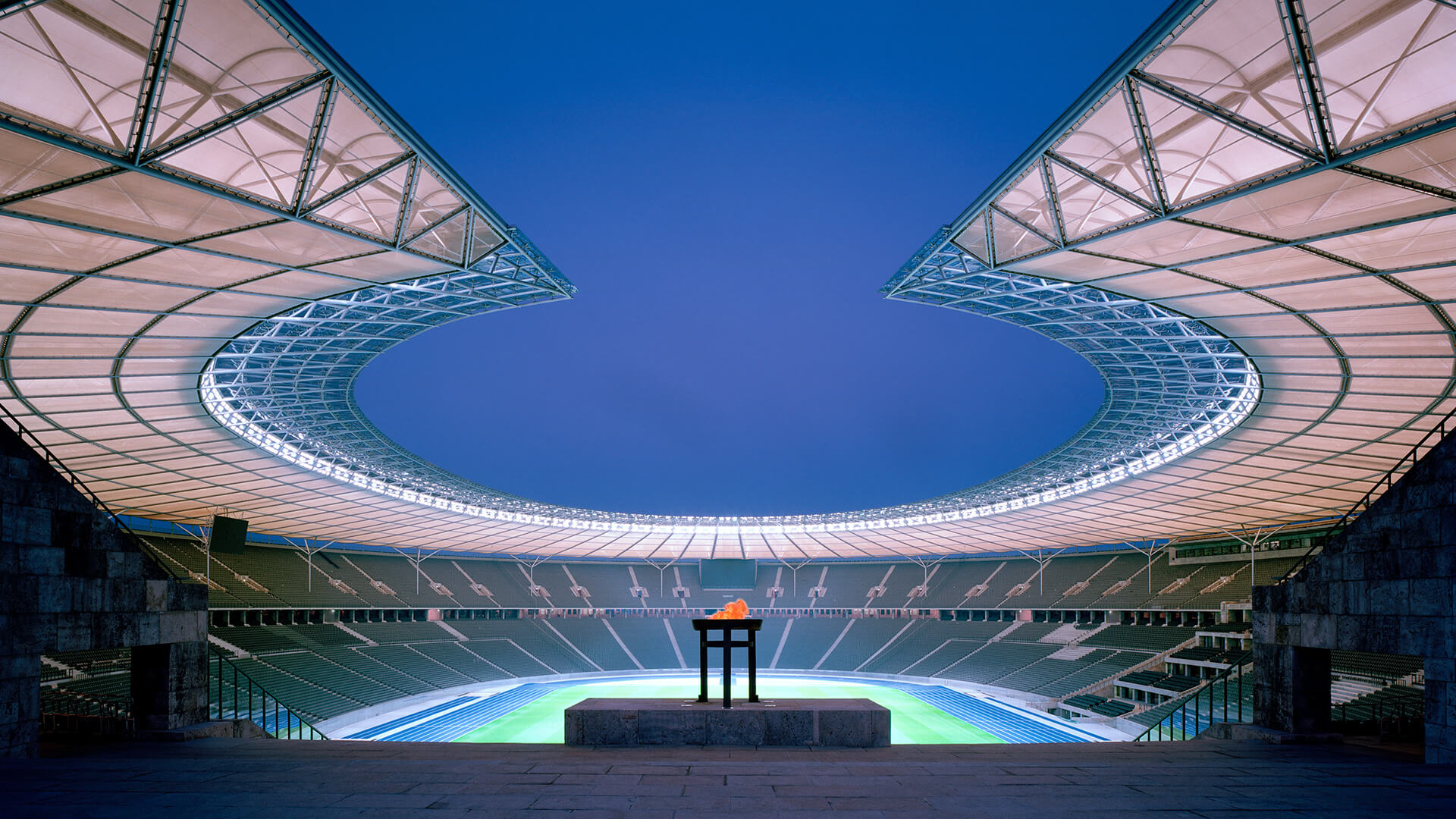 ZS05-11 © Friedrich Busam & Olympiastadion Berlin GmbH_tiny